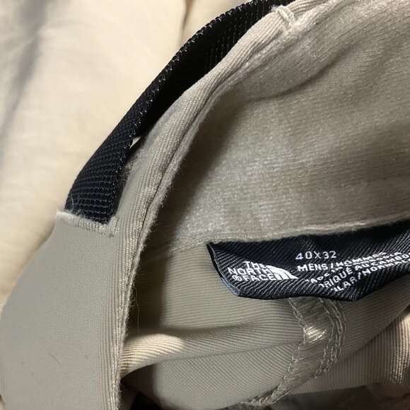 Mens The North Face Paramount Active Convertible Hiking Pants Twill Beige / Twil - Picture 6 of 8